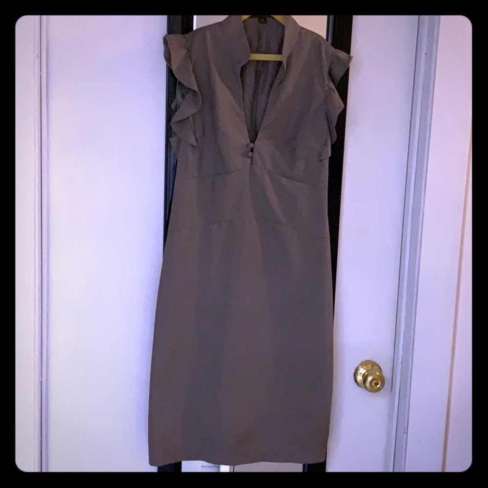 Gray short dress. Size M